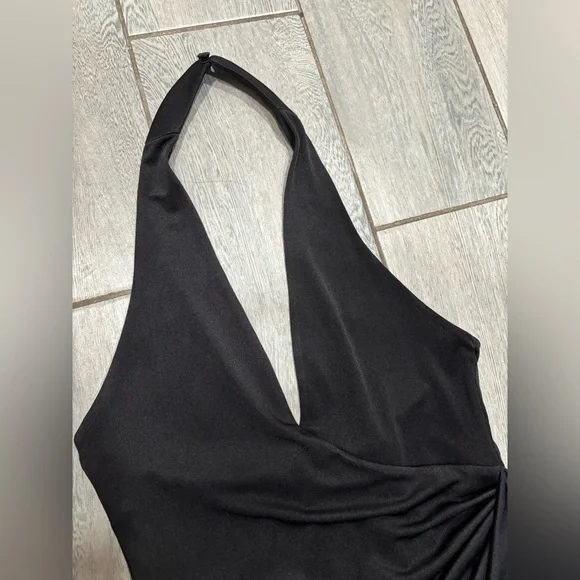 Alice + Olivia Marx Draped Halter Dress Black Size 6 - Picture 4 of 9